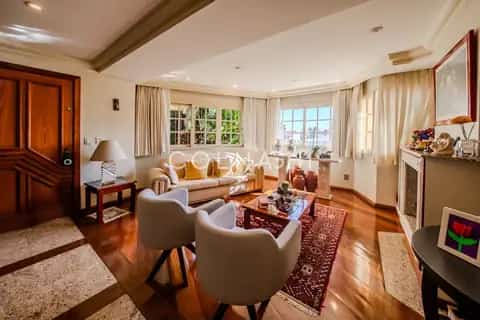 Casa · 4 dormitórios no Três Figueiras — miniatura 3