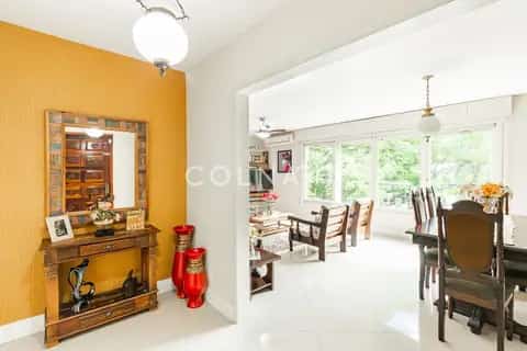 Casa · 3 dormitórios em Petrópolis — miniatura 3