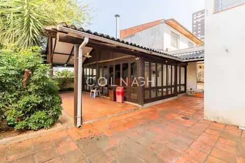 Casa · 6 dormitórios em Higienópolis — miniatura 3