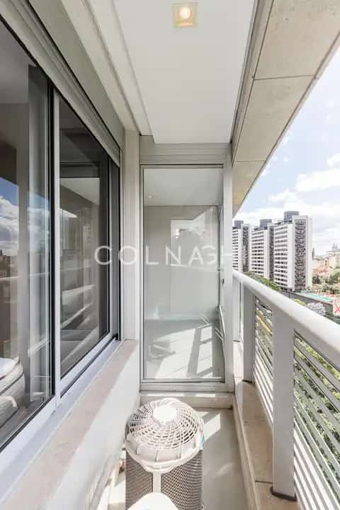 Apartamento · 1 dormitório em Petrópolis — miniatura 8