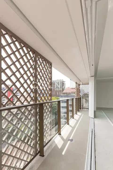Apartamento · 3 dormitórios em Petrópolis — miniatura 15