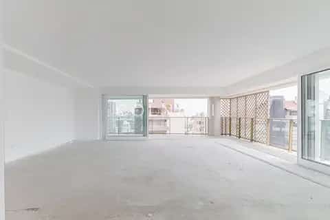 Apartamento · 3 dormitórios em Petrópolis — miniatura 4