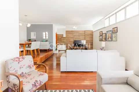 Casa · 3 dormitórios em Petrópolis — miniatura 3