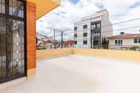 Casa · 3 dormitórios em Petrópolis — miniatura 8