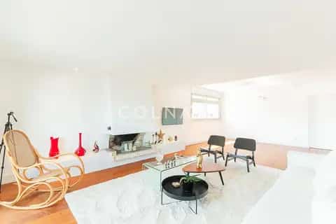 Apartamento · 3 dormitórios em Petrópolis — miniatura 8
