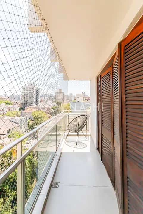 Apartamento · 3 dormitórios em Petrópolis — miniatura 9