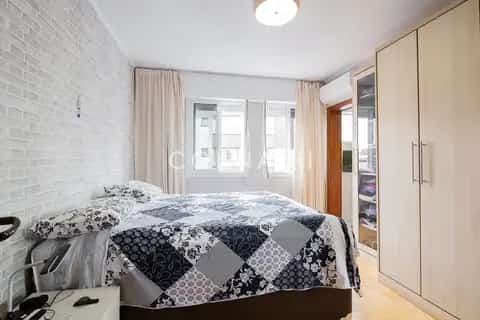 Apartamento · 4 dormitórios em Petrópolis — miniatura 14