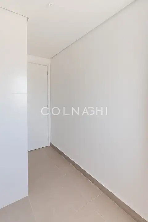 Apartamento · 3 dormitórios em Petrópolis — miniatura 9