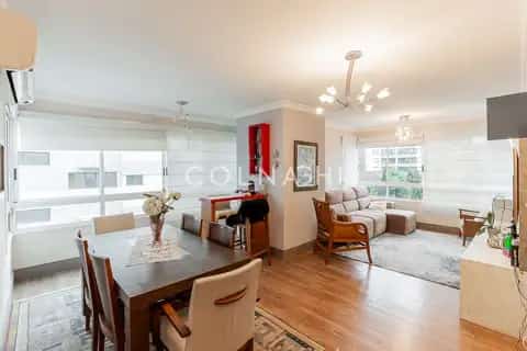 Apartamento · 3 dormitórios em Petrópolis — miniatura 2