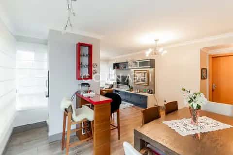 Apartamento · 3 dormitórios em Petrópolis — miniatura 3
