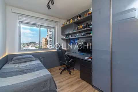 Apartamento · 3 dormitórios em Petrópolis — miniatura 3