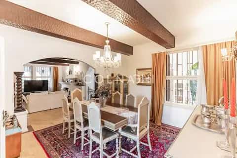 Casa · 3 dormitórios em Petrópolis — miniatura 1