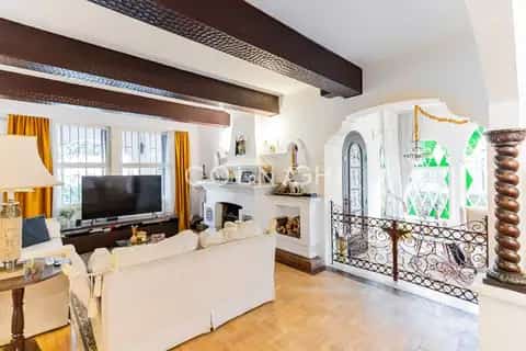 Casa · 3 dormitórios em Petrópolis — miniatura 8