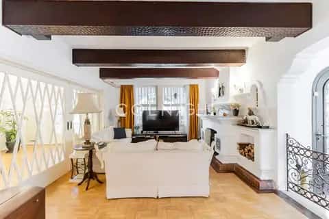 Casa · 3 dormitórios em Petrópolis — miniatura 9