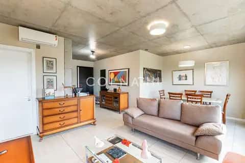 Apartamento · 1 dormitório em Petrópolis — miniatura 1