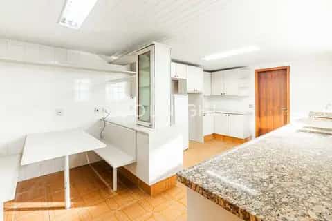 Casa · 4 dormitórios no Chácara das Pedras — miniatura 5