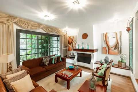 Casa · 3 dormitórios na Auxiliadora — miniatura 2
