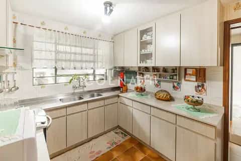 Casa · 3 dormitórios na Auxiliadora — miniatura 13