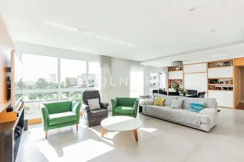 Apartamento · 2 dormitórios na Auxiliadora — miniatura 3