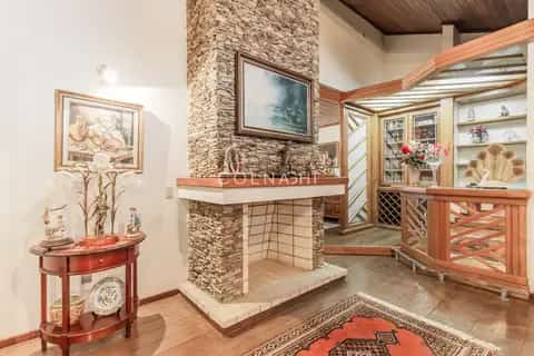 Casa · 5 dormitórios no Chácara das Pedras — miniatura 4