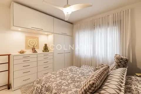 Apartamento · 3 dormitórios em Petrópolis — miniatura 12