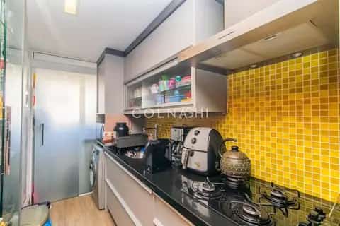 Apartamento · 2 dormitórios em Petrópolis — miniatura 2