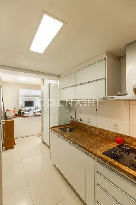 Apartamento · 3 dormitórios no Passo da Areia — miniatura 6