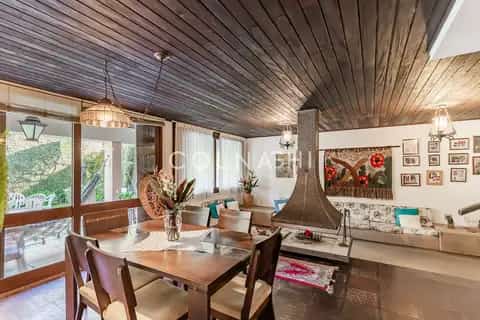 Casa · 4 dormitórios no Chácara das Pedras — miniatura 6