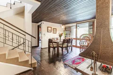 Casa · 4 dormitórios no Chácara das Pedras — miniatura 9