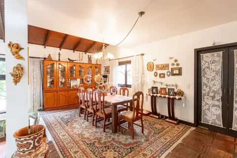 Casa · 4 dormitórios no Chácara das Pedras — miniatura 4