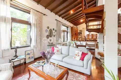 Casa · 4 dormitórios no Chácara das Pedras — miniatura 9