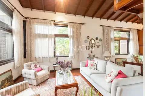 Casa · 4 dormitórios no Chácara das Pedras — miniatura 10