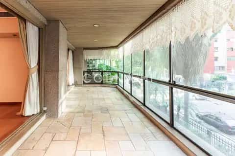 Apartamento · 3 dormitórios em Petrópolis — miniatura 6