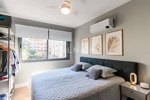 Apartamento · 3 dormitórios em Petrópolis — miniatura 14