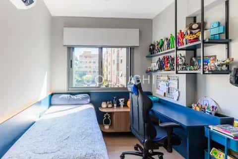 Apartamento · 3 dormitórios em Petrópolis — miniatura 10