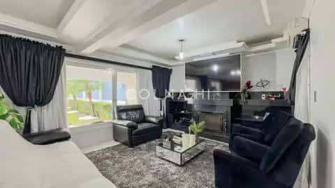 Casa · 4 dormitórios no Chácara das Pedras — miniatura 12