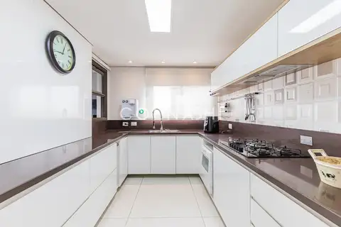 Apartamento · 3 dormitórios em Petrópolis — miniatura 12