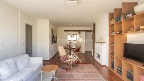Apartamento · 3 dormitórios em Petrópolis — miniatura 9