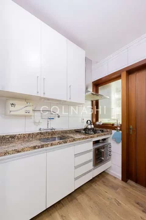 Apartamento · 2 dormitórios em Petrópolis — miniatura 11