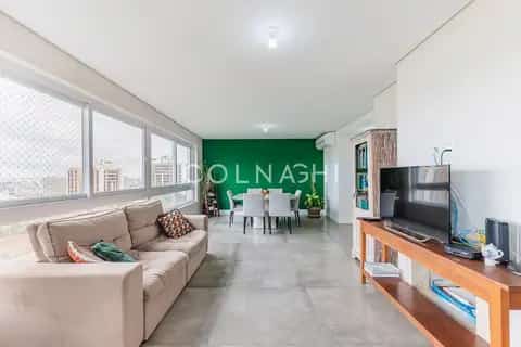 Apartamento · 4 dormitórios no Rio Branco — miniatura 1