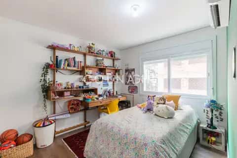 Apartamento · 4 dormitórios no Rio Branco — miniatura 11