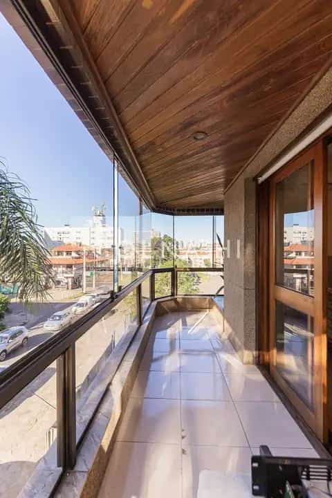 Apartamento · 3 dormitórios no Passo da Areia — miniatura 12