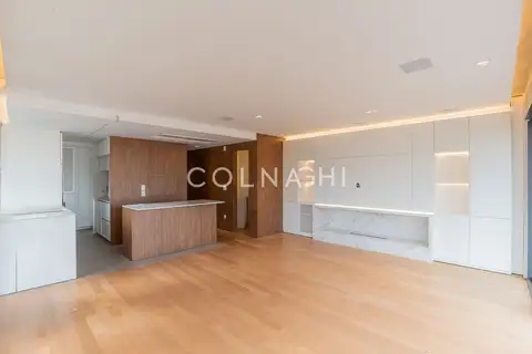 Apartamento · 3 dormitórios em Petrópolis — miniatura 1
