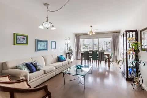 Apartamento · 3 dormitórios no Bom Fim — miniatura 1