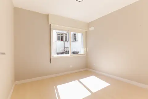 Apartamento · 2 dormitórios na Independência — miniatura 13