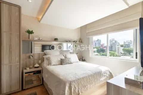 Apartamento · 2 dormitórios em Petrópolis — miniatura 11