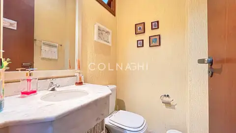 Casa · 4 dormitórios no Chácara das Pedras — miniatura 2