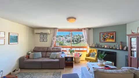 Casa · 4 dormitórios no Chácara das Pedras — miniatura 5
