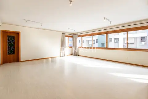 Apartamento · 3 dormitórios na Auxiliadora — miniatura 3