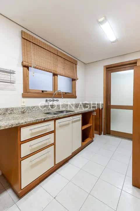 Apartamento · 3 dormitórios na Auxiliadora — miniatura 13